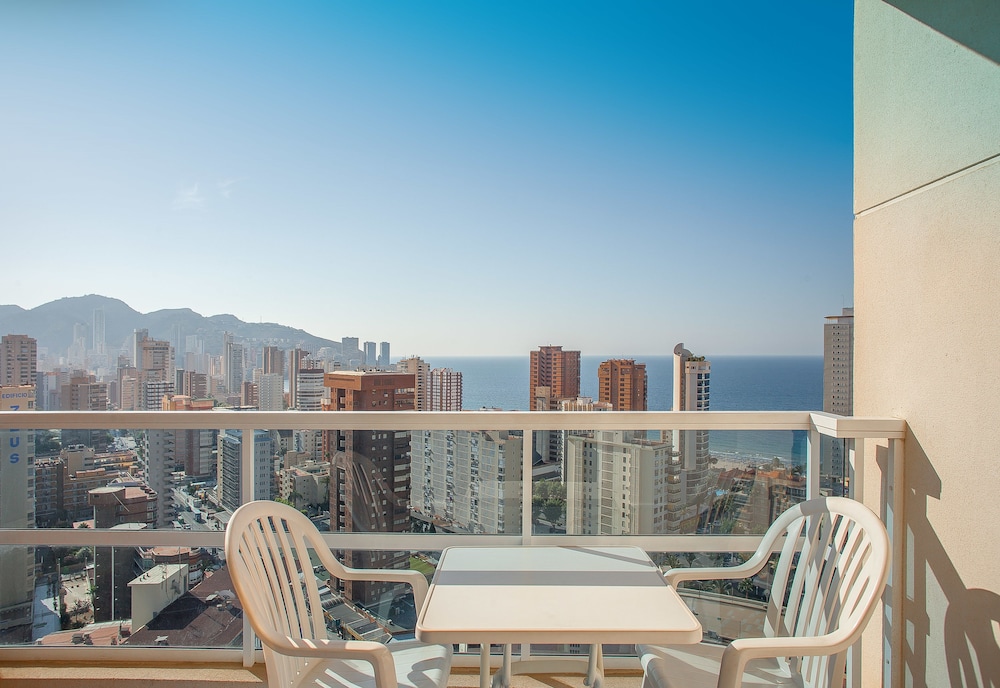 Deluxe Room, Terrace, Sea View (2 Adults and 1 Child) - Photo 1