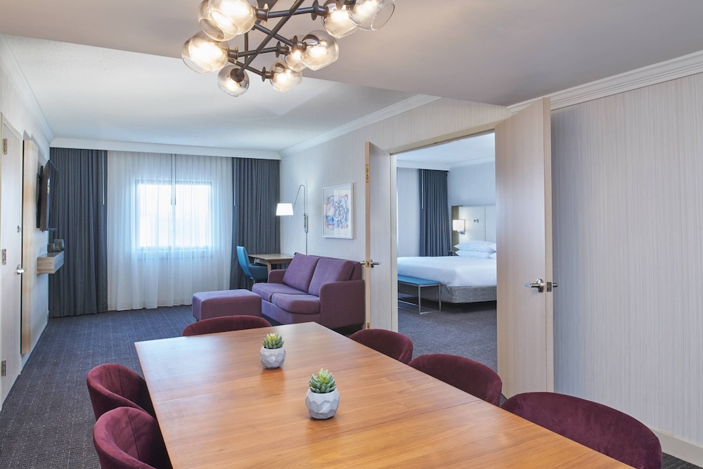Suite, 1 Bedroom photo 1