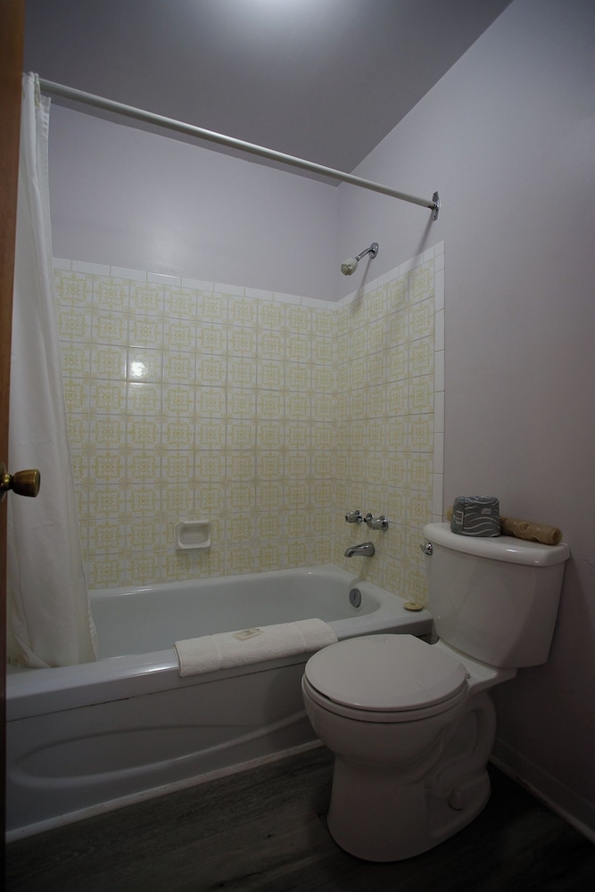 Classic Double Room (First Floor) photo 2