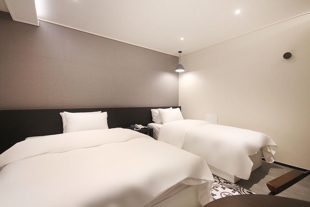 Room (Deluxe twin)