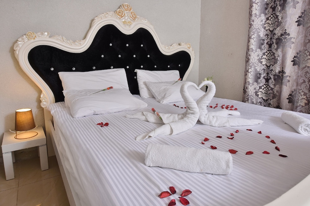 Studio Suite photo 1