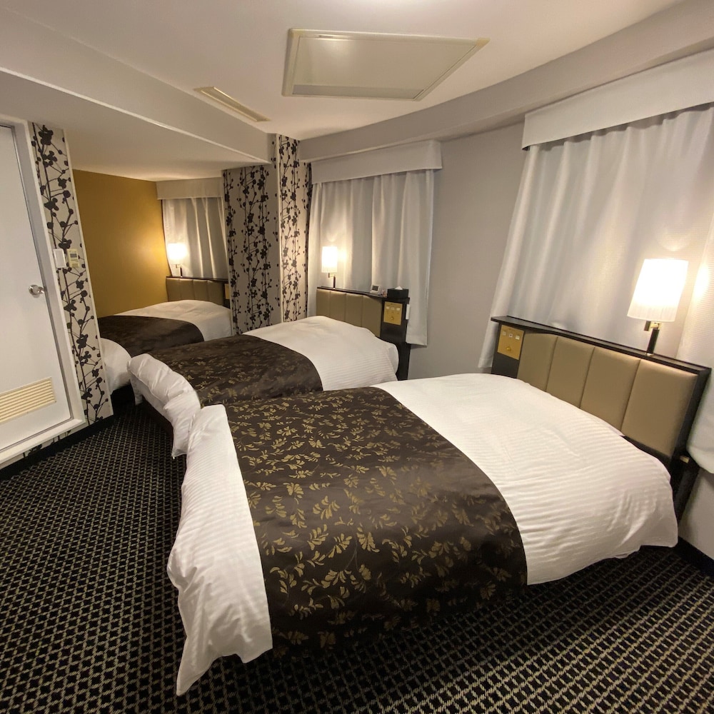 Standard Triple Room, 3 Bedrooms, Non Smoking - Photo 2