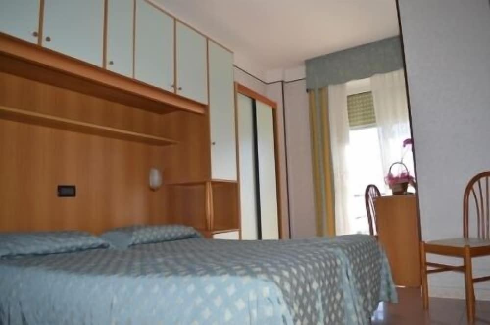 Standard Double or Twin room photo 1