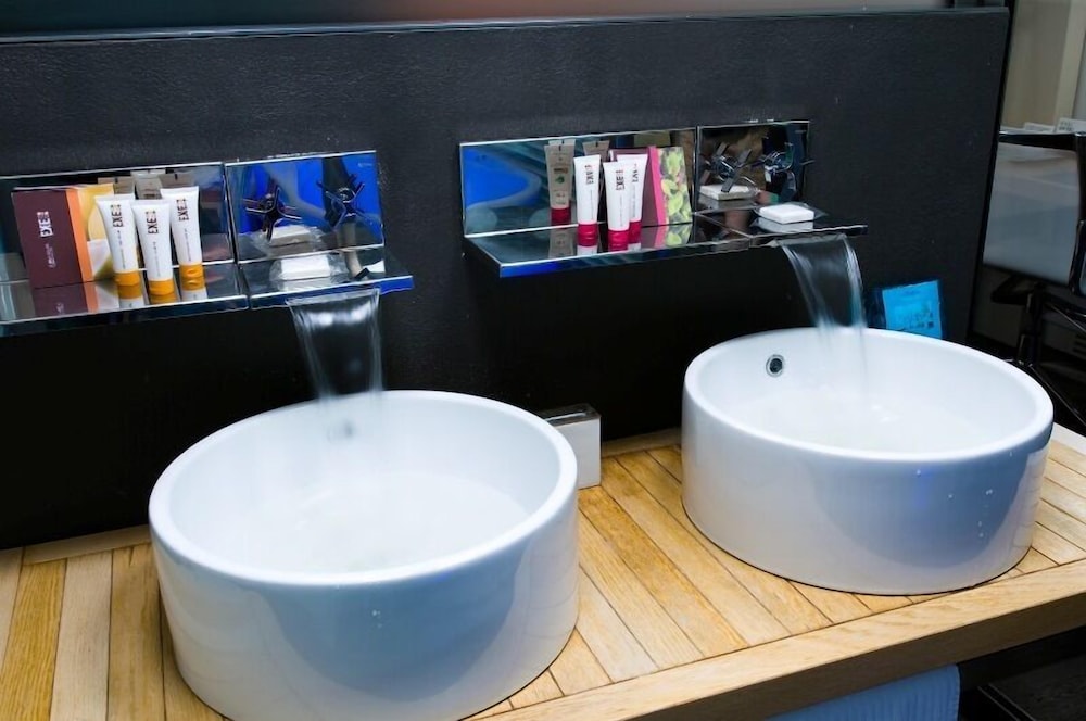 Design Suite, Jetted Tub (SPA suite) photo 3