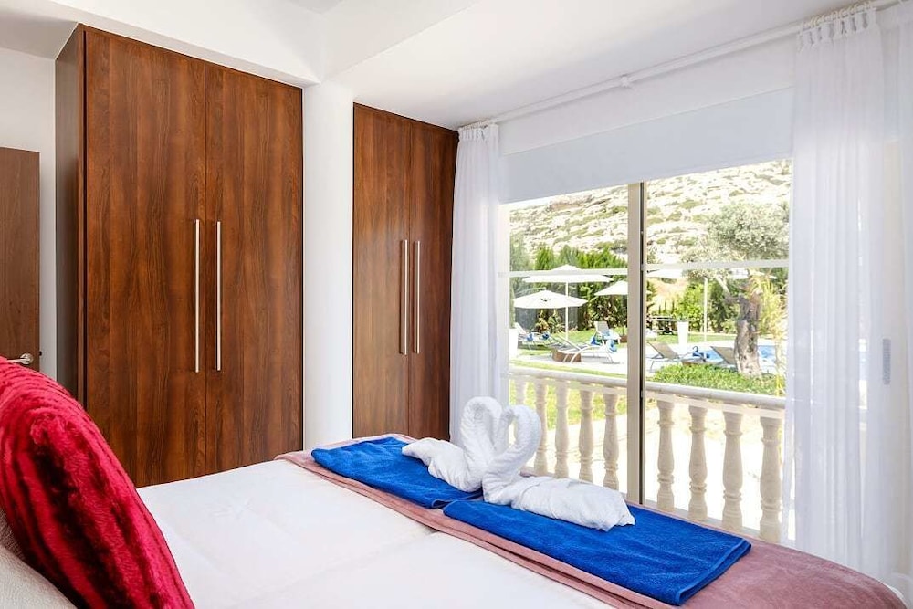 Luxury Villa, Private Pool, Sea View photo 2