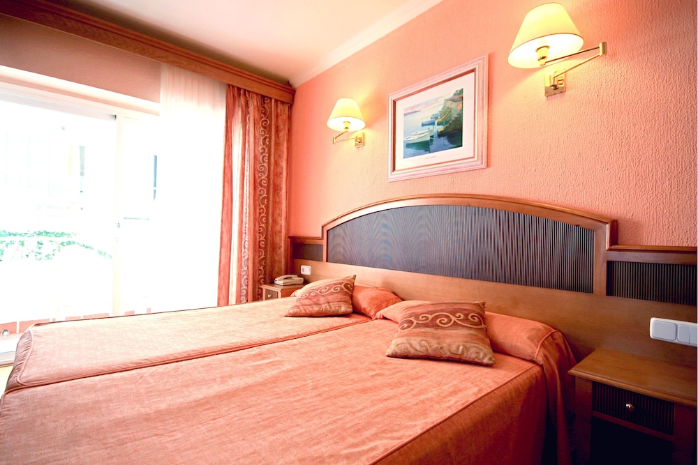 Standard Double Room, Balcony - Photo 5