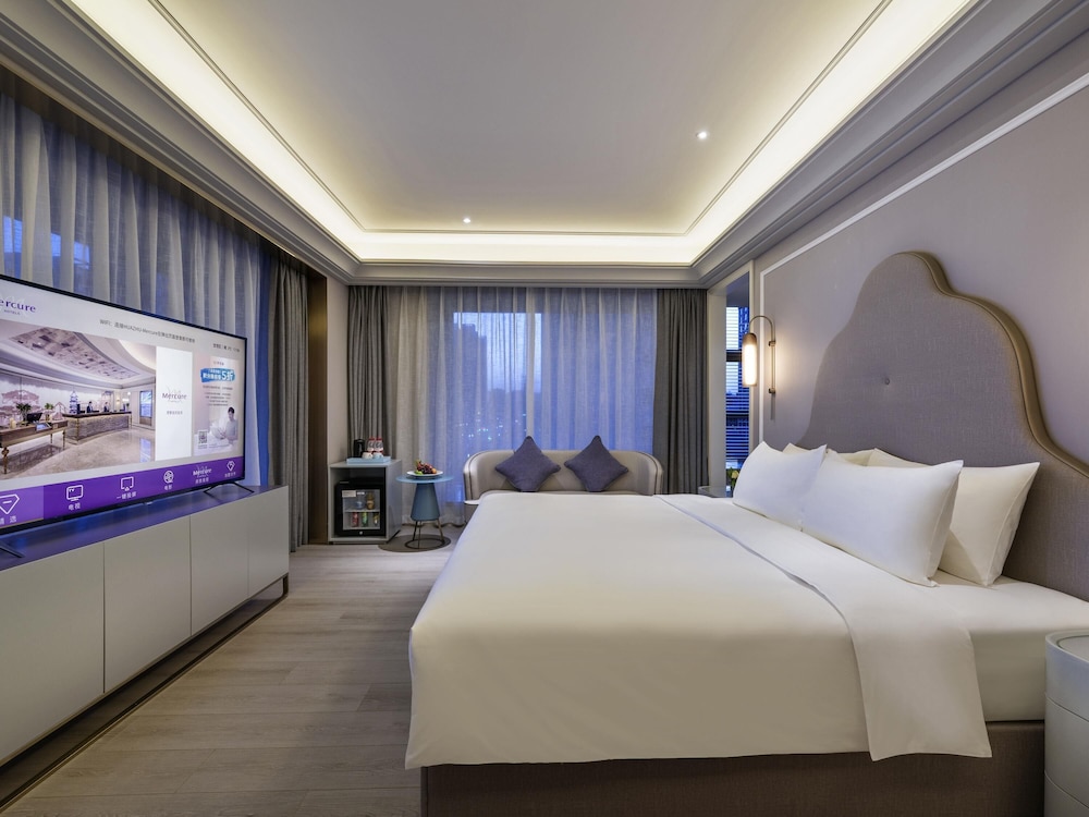 Privilege, Suite, 1 King Bed