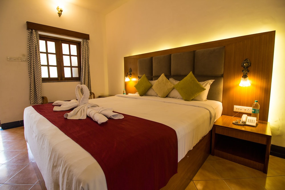 Standard Double Room, 1 King Bed, Non Smoking, Garden View photo 1