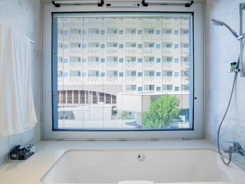 Luxury Apartment, 2 Bedrooms (1W) - Photo 15