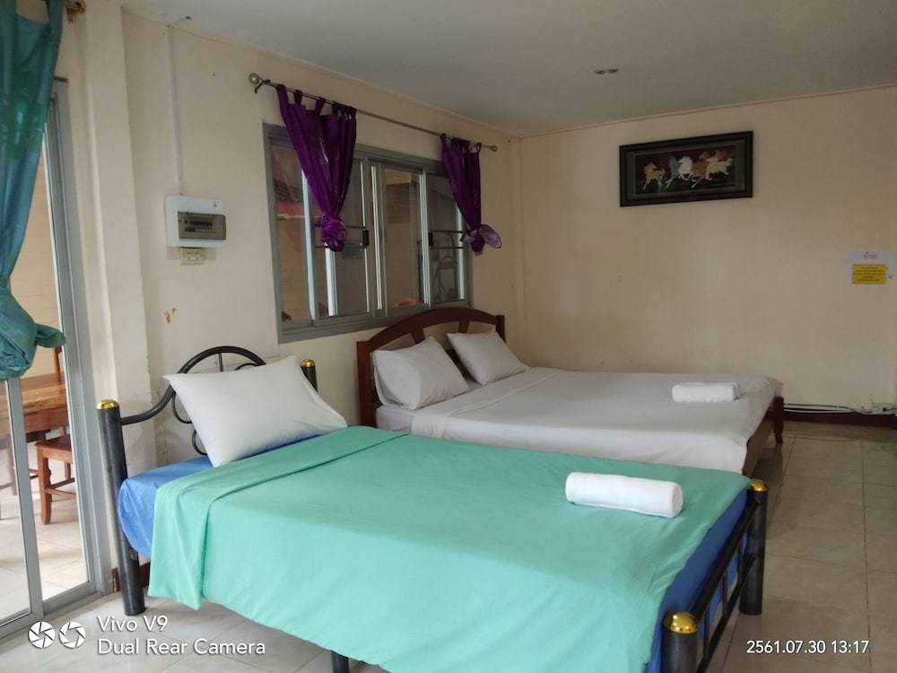 Family House, 1 Bedroom, Garden View, Garden Area photo 3