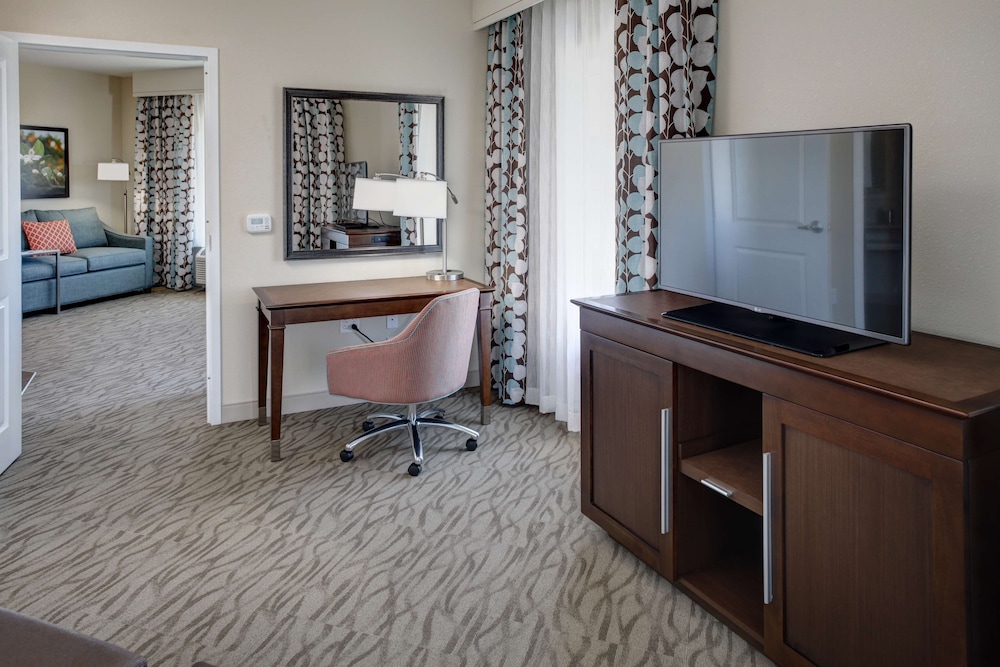 Suite, Accessible, Non Smoking (Hearing Impaired)