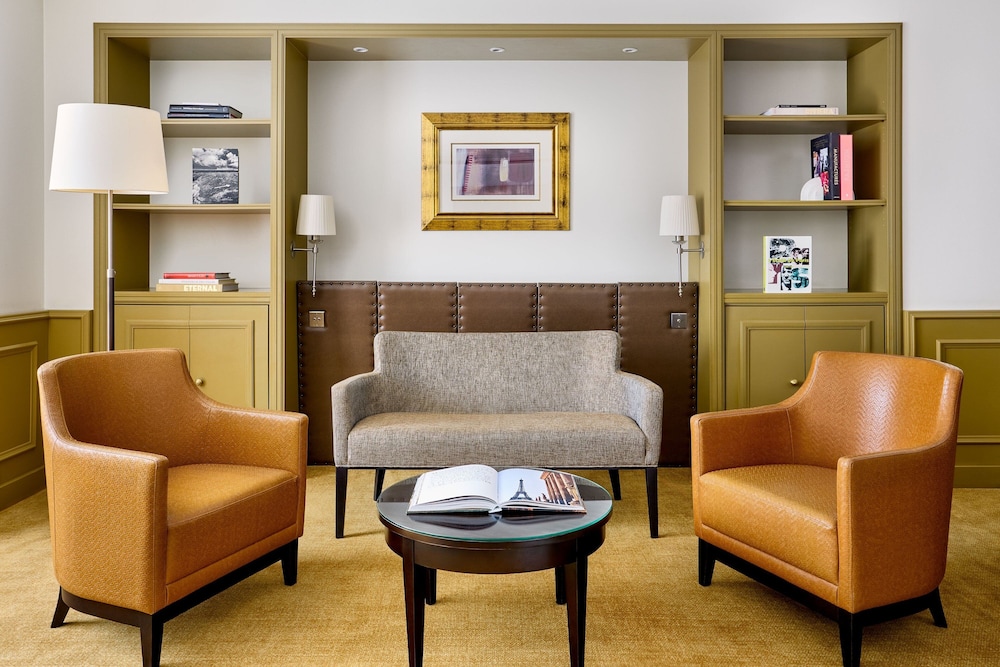 Suite, 1 King Bed, Non Smoking