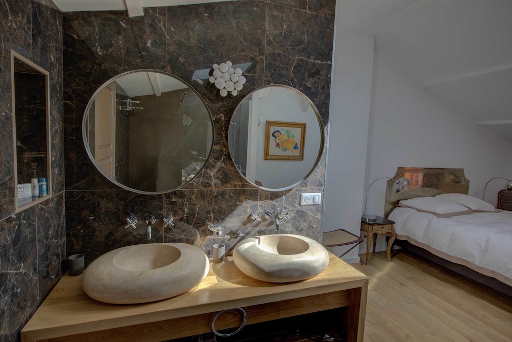 Deluxe Room (Grand Cru) photo 2