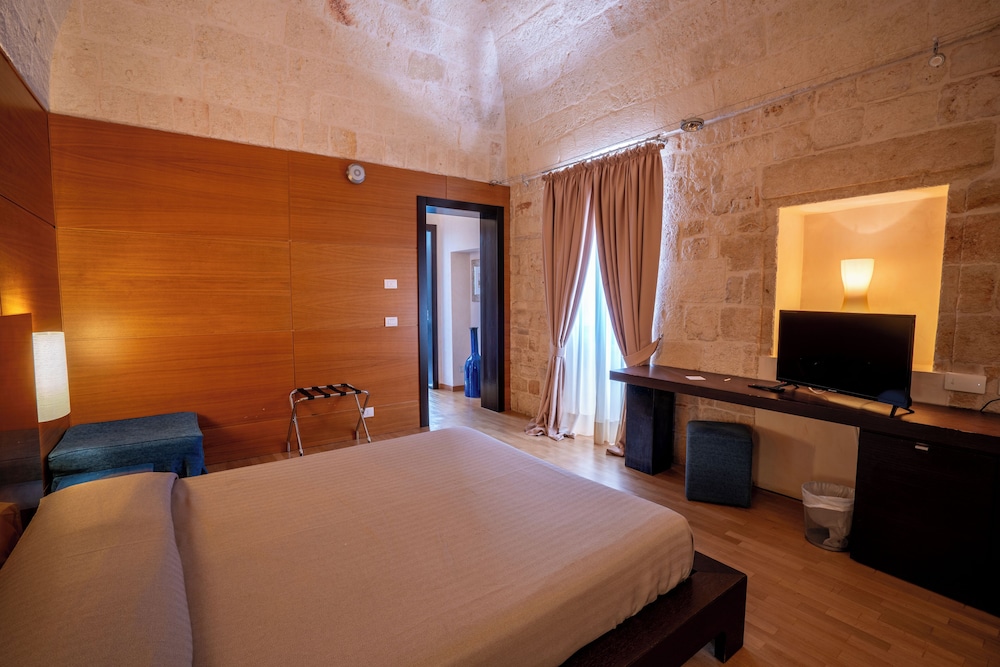 Junior Suite - Photo 2