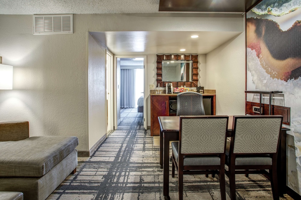 Embassy Suites by Hilton Orlando International Dr Conv Ctr, Foto 4