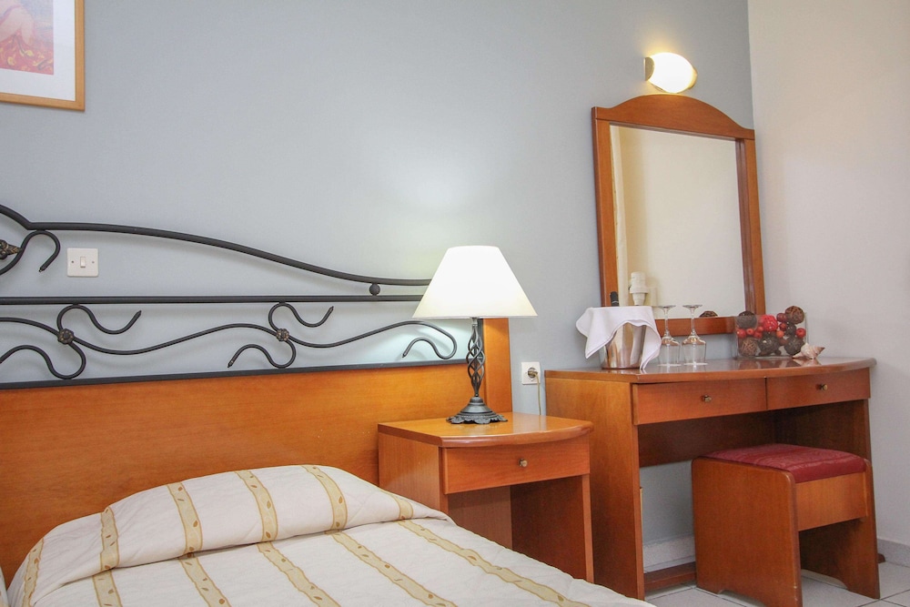 Comfort Room - Photo 6