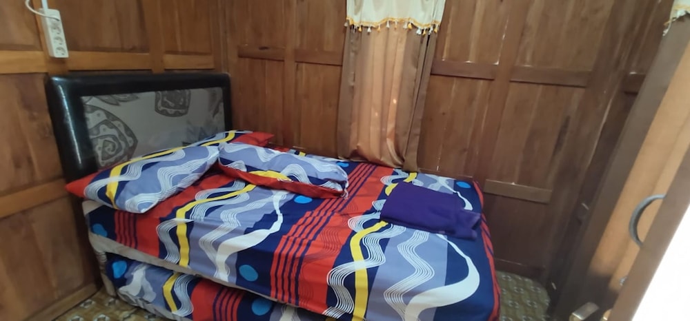 Standard Room (AC) - Photo 1