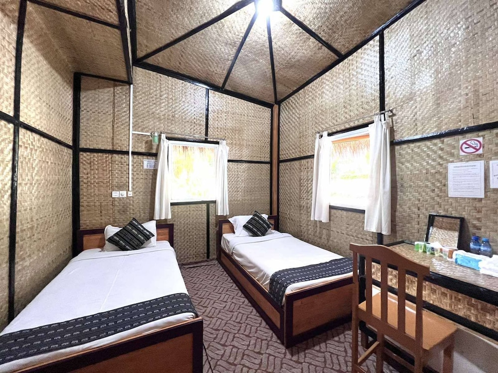 Standard Double or Twin Room photo 2