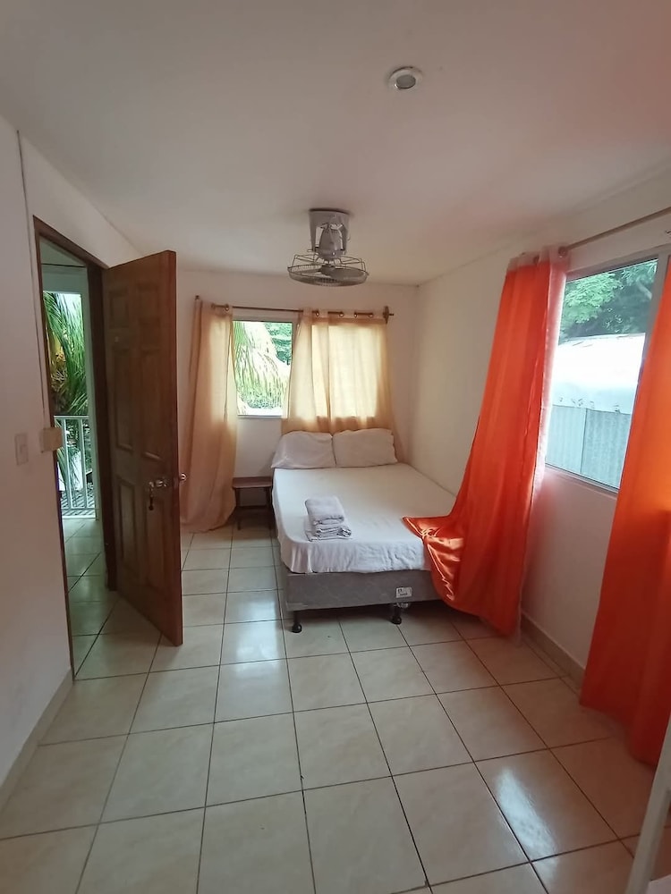Basic Double Room, Balcony photo 3