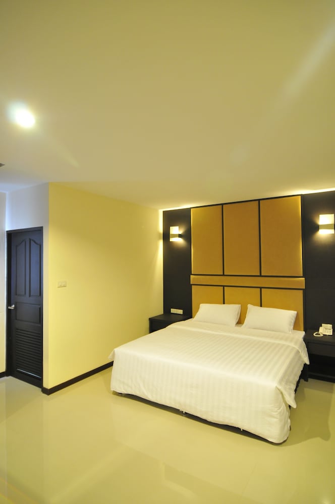 Superior double bed photo 2