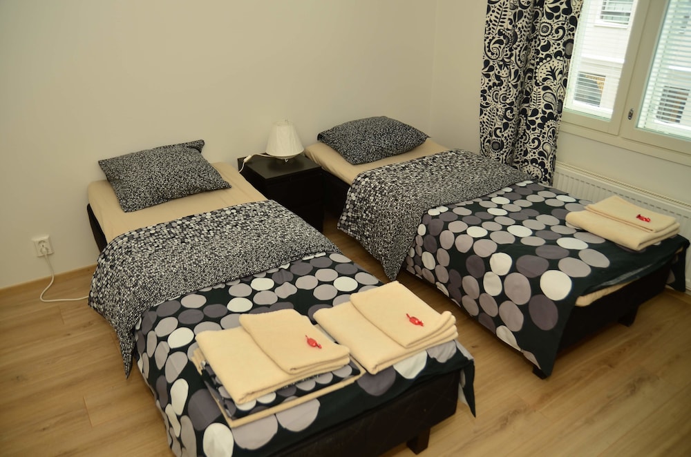 Standard Studio, 2 Twin Beds, Non Smoking photo 3