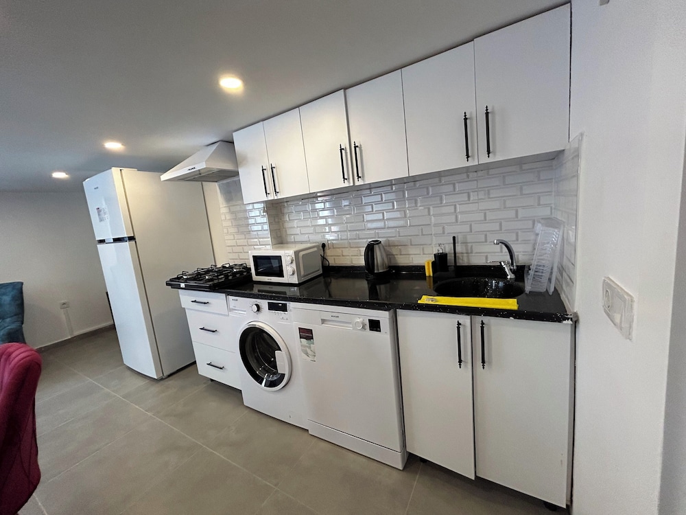 Luxury Apartment photo 2