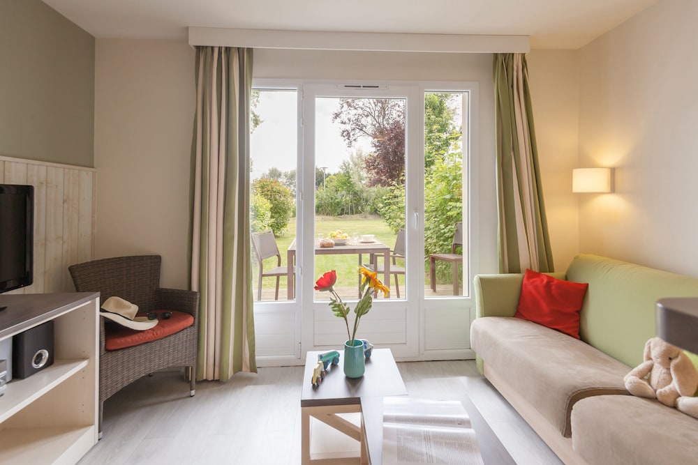 House for 4 people - 1 bedroom - Single - Story or Duplex-Terrace