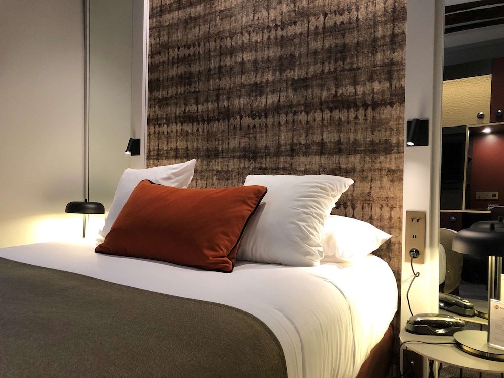 Standard Room, 1 Double Bed thumbnail 6