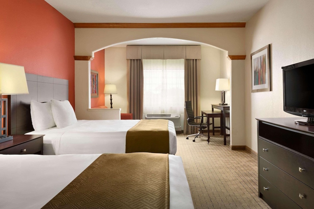 Studio Suite, 2 Queen Beds, Non Smoking - Photo 1