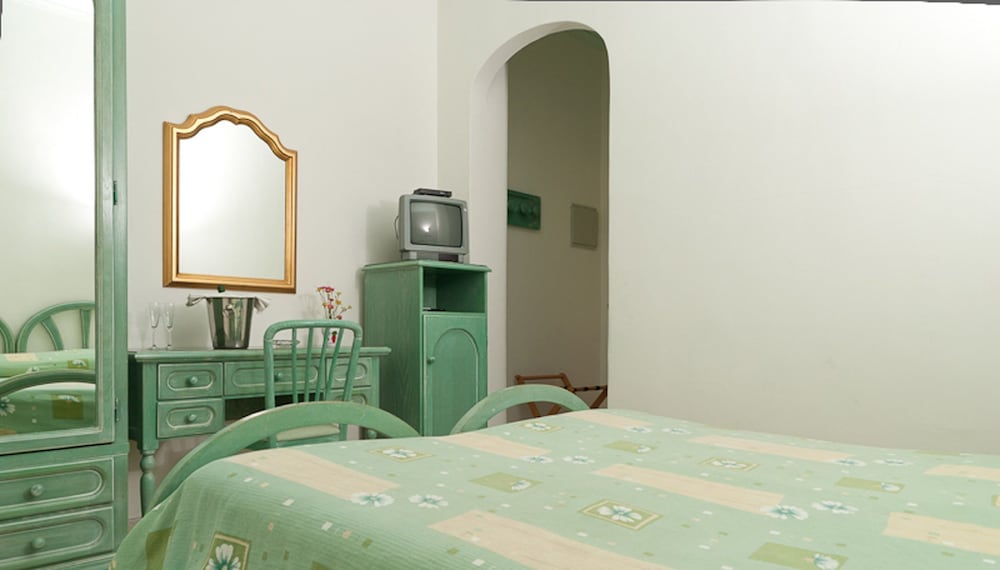 Superior Double or Twin Room - Photo 5