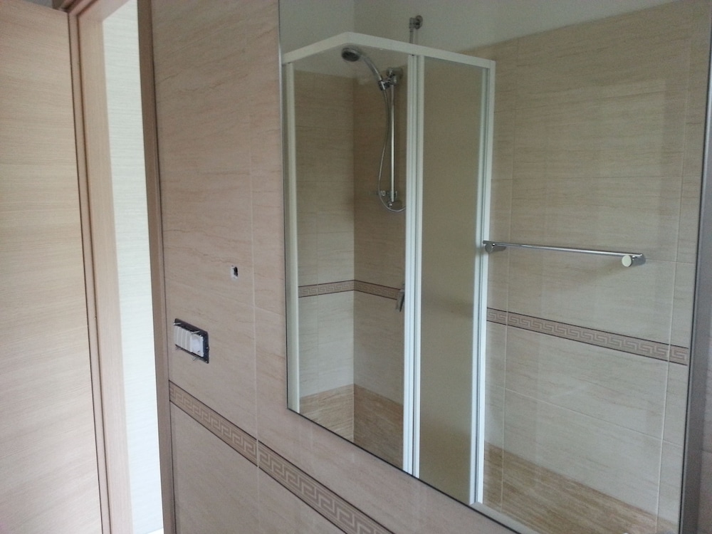 Quadruple Room photo 2