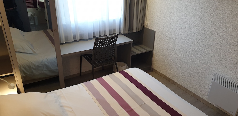 Superior Double Room - Photo 8