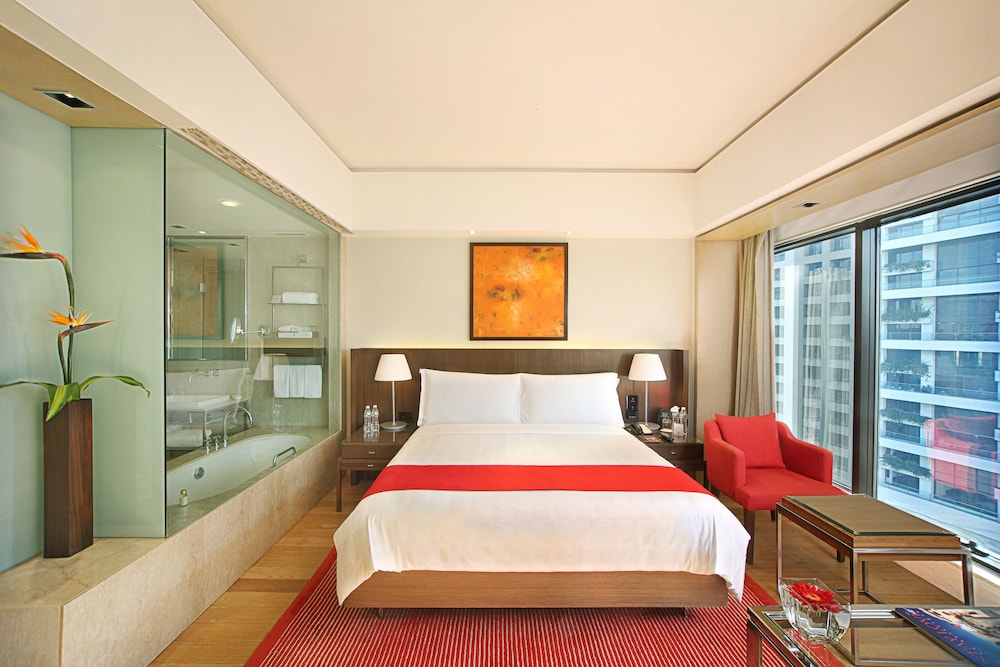 Premier Room - Photo 10