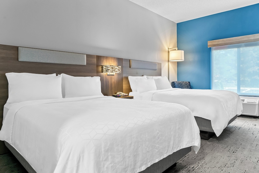 Standard Room, 2 Twin Beds, Accessible (Communications) - Photo 2
