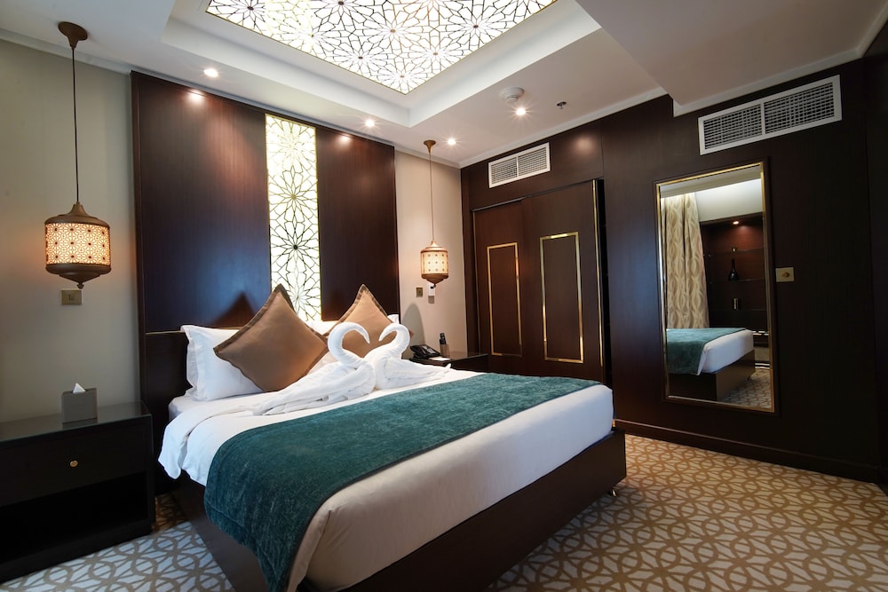 Executive Room, 1 King Bed photo 2