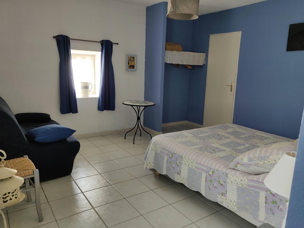 Double Room, Non Smoking photo 3