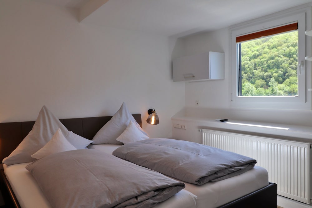 Executive Apartment, Ensuite, River View (Riesling) photo 2