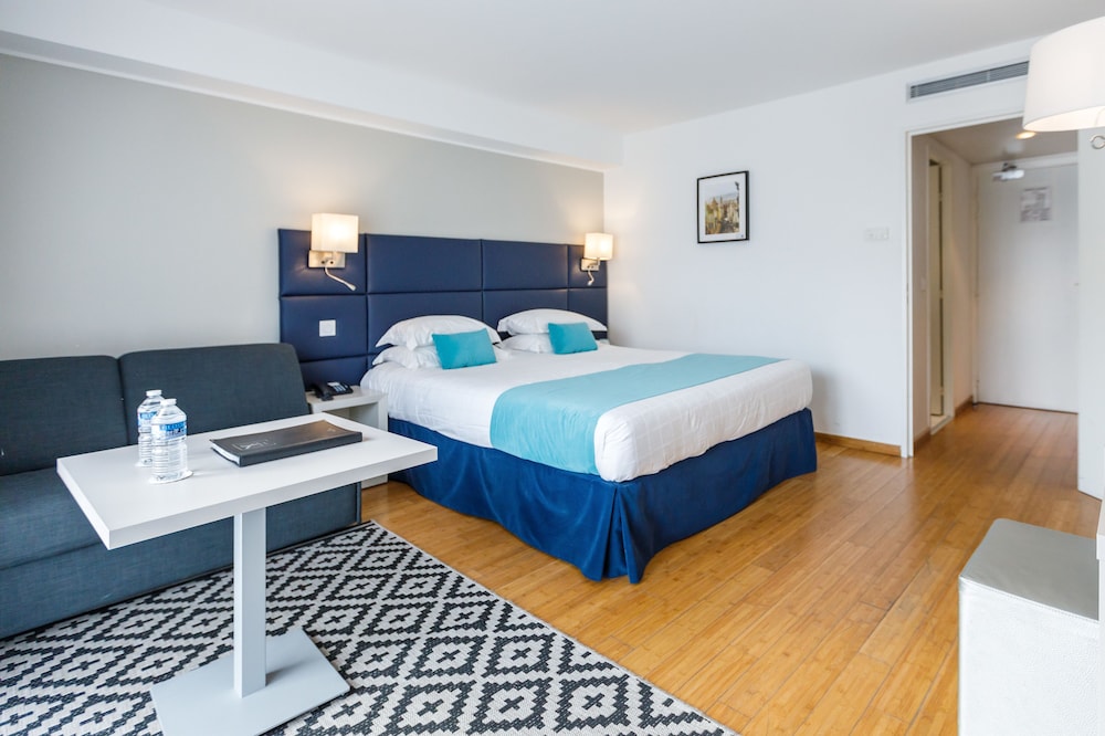 Family Double Room - Photo 2