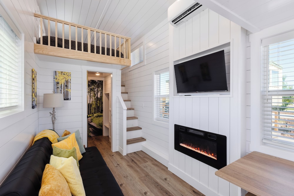 Family Cabin, 3 Bedrooms, Hot Tub