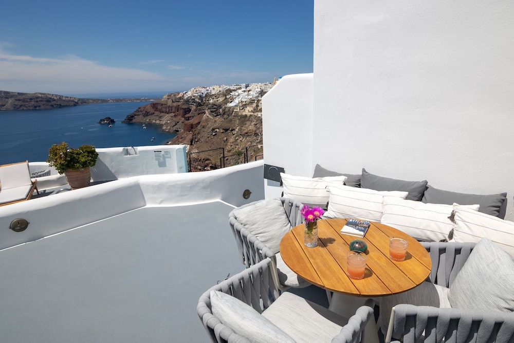 The Fisherman's Maisonette with Caldera View - Photo 9