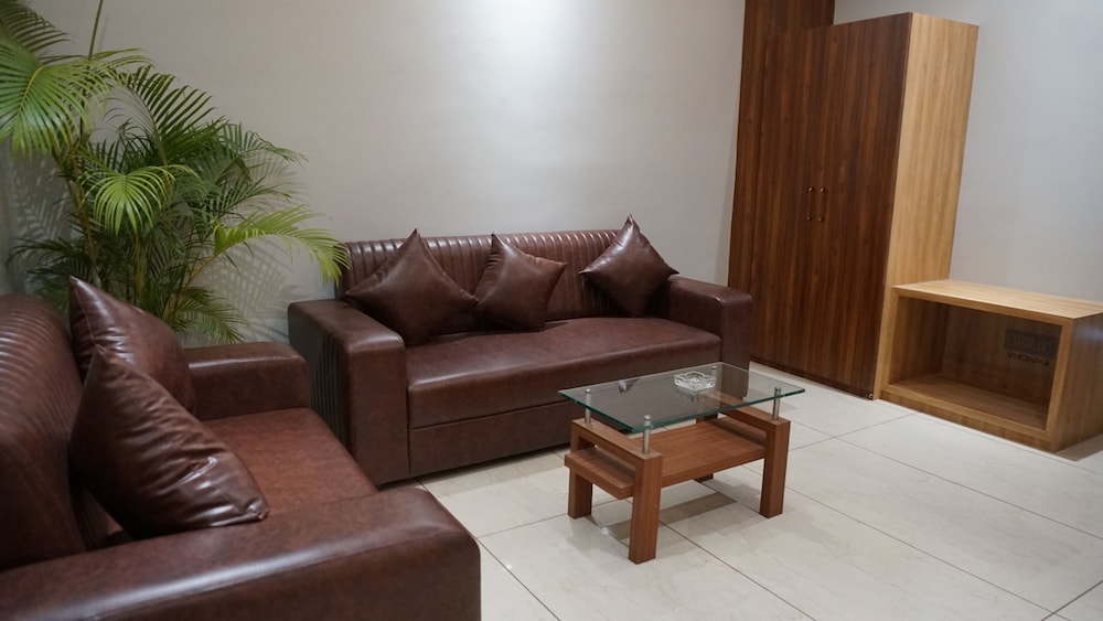 Executive Room photo 2