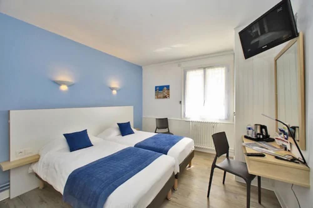 Standard Room - Photo 1