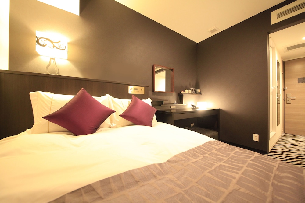 Moderate Double Room -Non smoking (1 Double Bed) - Photo 2