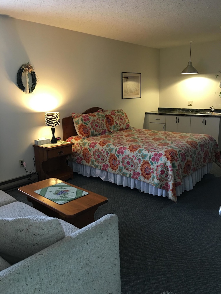 Superior Studio, Kitchenette