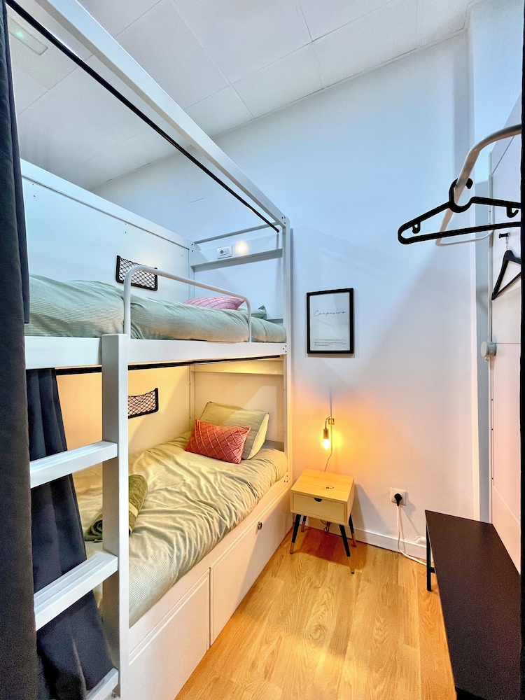 Comfort Shared Dormitory, Mixed Dorm, City View