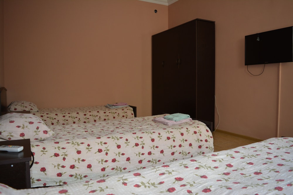 Standard Triple Room photo 3