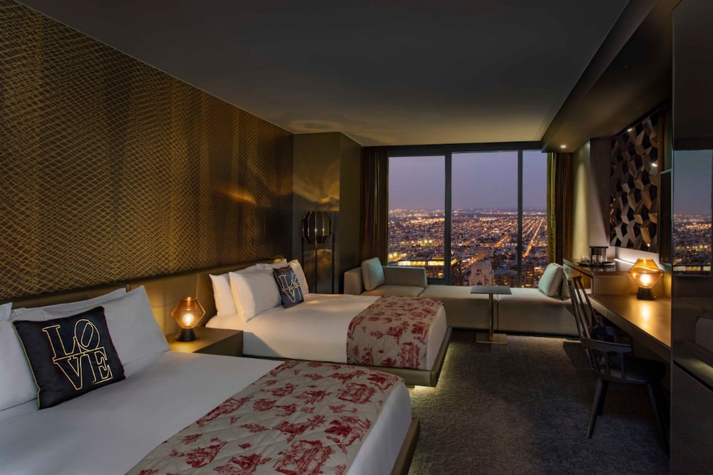 Superior Room, 2 Queen Beds - Photo 3