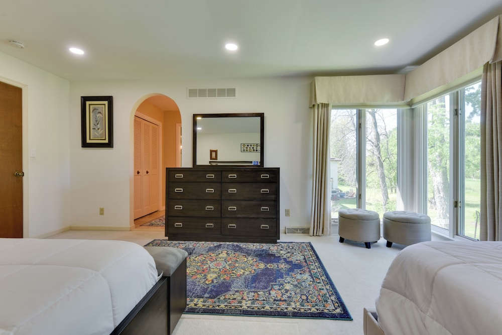 House (4 Bedrooms) photo 2