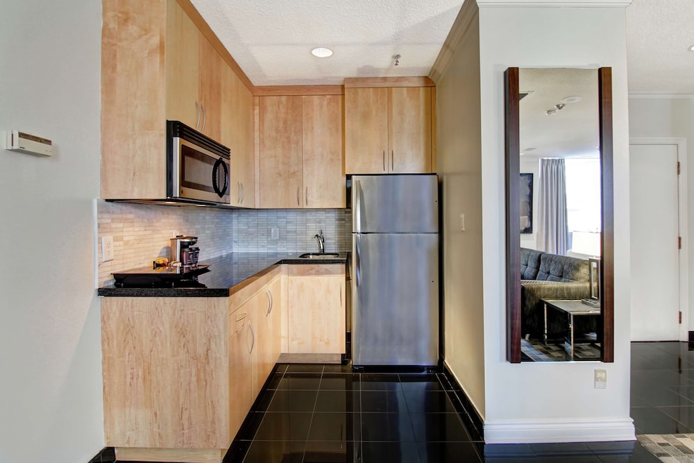 Junior Room, Multiple Beds, Kitchen