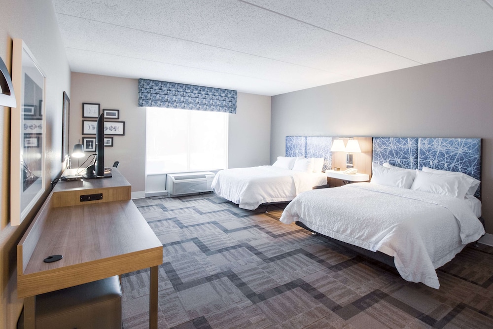 Room, 2 Queen Beds, Accessible, Non Smoking - Photo 1
